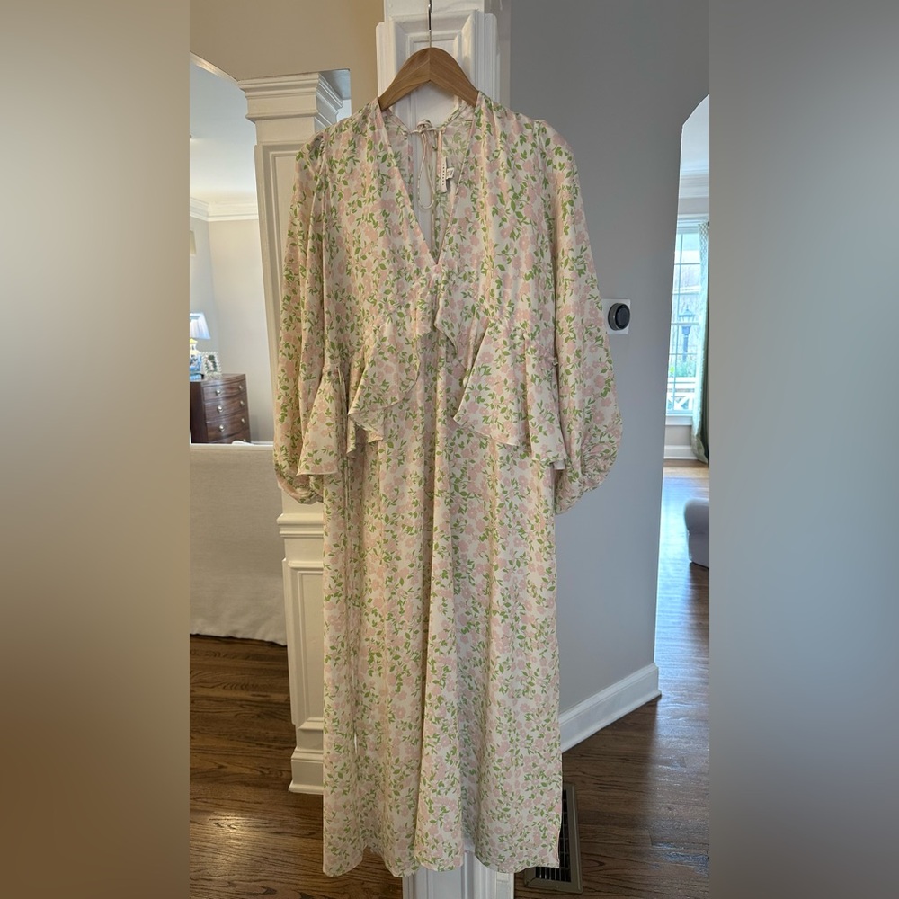Topshop Green and Pink Floral Long Sleeve Midi Dress Size 6.